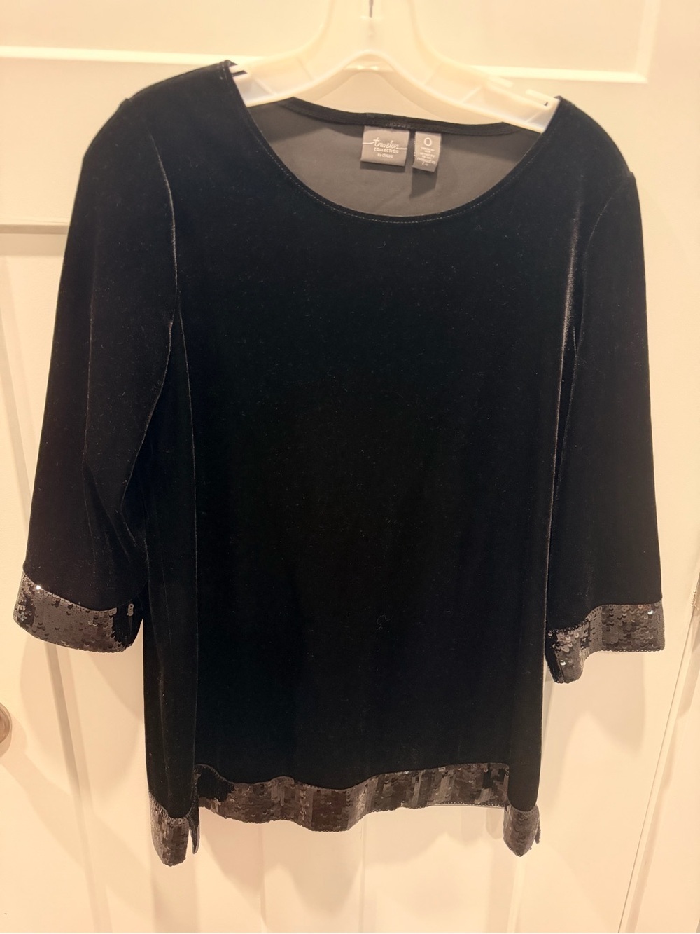 Chico’s Travelers Size 0 Black Velvet Sequin Trim Asymmetrical Tunic